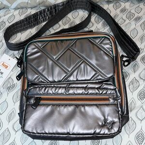 LUG Wrangler Medium Cargo Crossbody With Built-In Wallet METALLIC PEARL